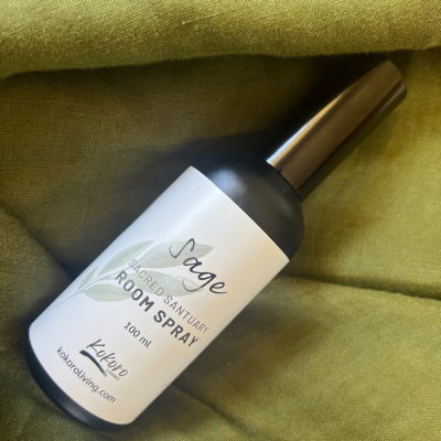 Clear and Calm Your Space – Sage Sacred Sanctuary Room Clearing Mist 100ml 🌿